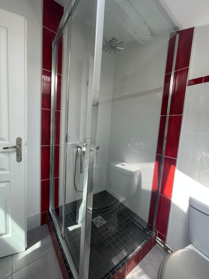 Appartement Climatise Centre-Ville De Narbonne Dans Comble 4 Couchages Eksteriør bilde