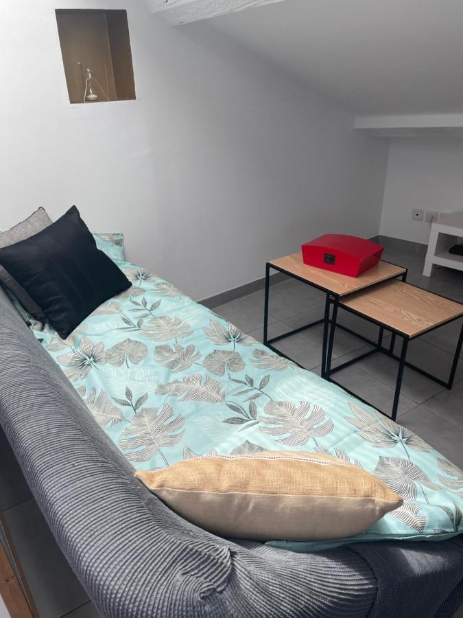 Appartement Climatise Centre-Ville De Narbonne Dans Comble 4 Couchages Eksteriør bilde